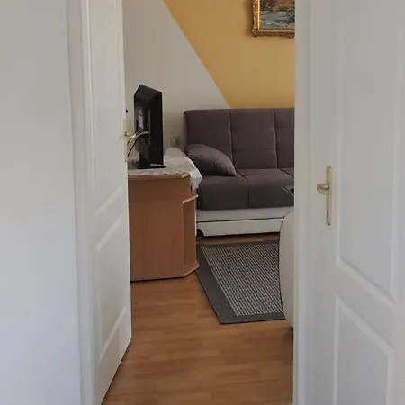 Apartman Husic Pag Town Exterior foto