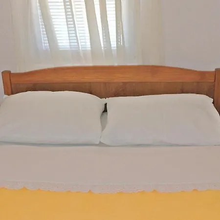 Apartman Husic Pag Town Exterior foto