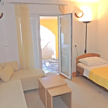 Apartman Husic Pag Town Exterior foto
