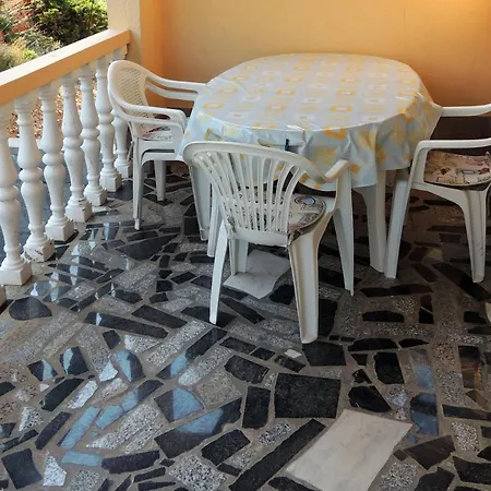 Apartman Husic Pag Town Exterior foto