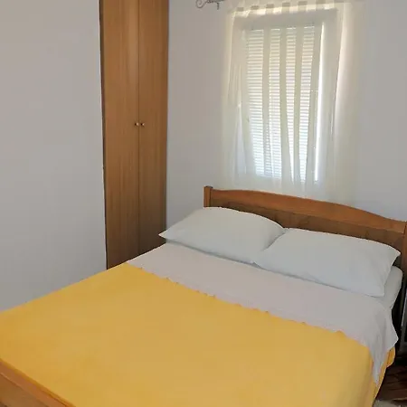 Apartman Husic Pag Town Exterior foto