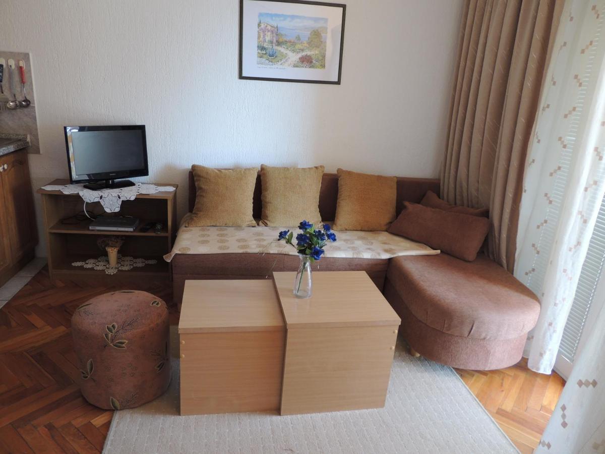 Husic Apartment