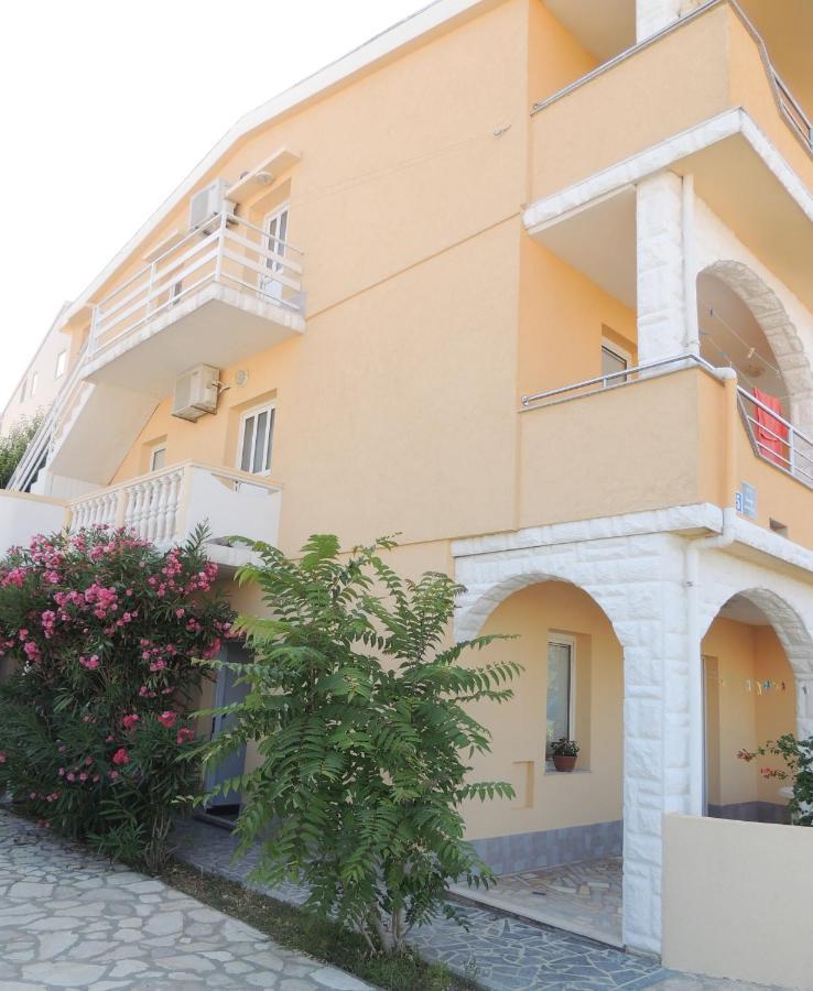 Husic Apartment