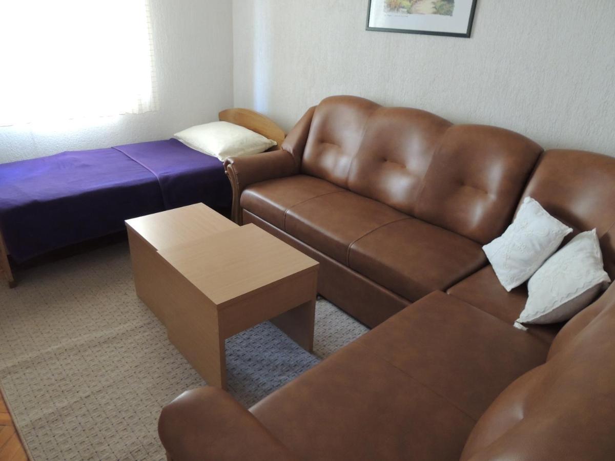 Apartment Husic Pag Town