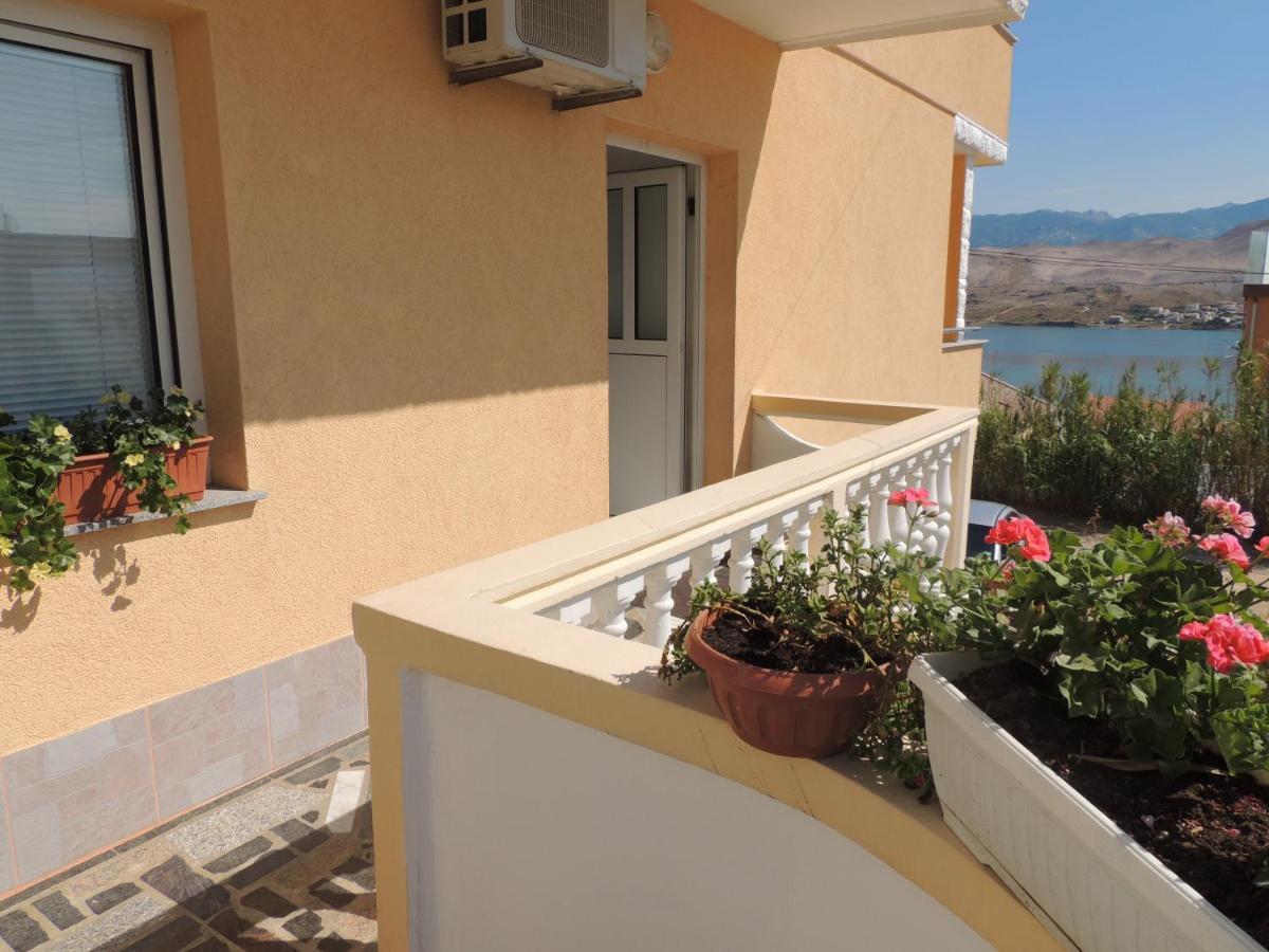 Apartment Husic Pag Town